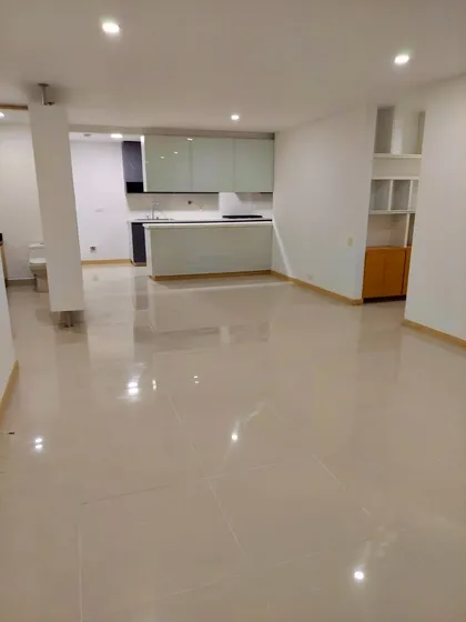 Apartamento En Venta Envigado Jardines Otra Parte