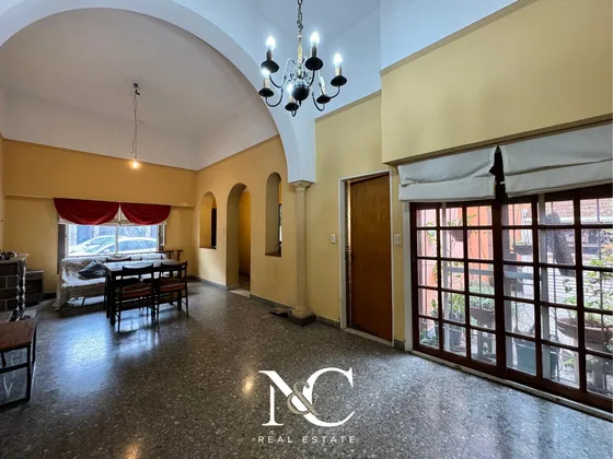 Casa En Venta En Flores