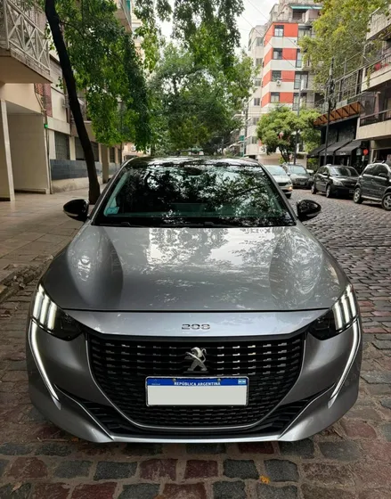 Peugeot 208 1.6 Style Tiptronic