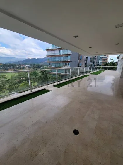 Alquiler De Apartamento En Una De Las Zonas Mas Exclusivas