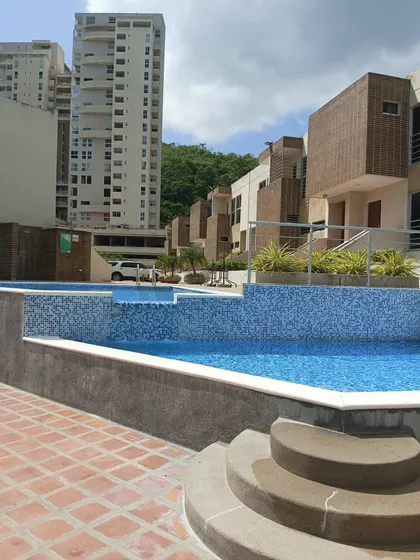 Town House Obra Blanca Altos De Aricagua Mañongo, Naguanagua Carabobo. L.m