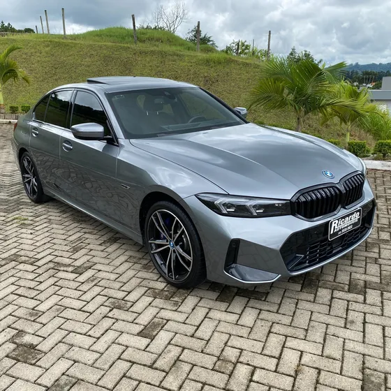 Bmw 330e 2.0 16v Turbo Híbrido M Sport Automático