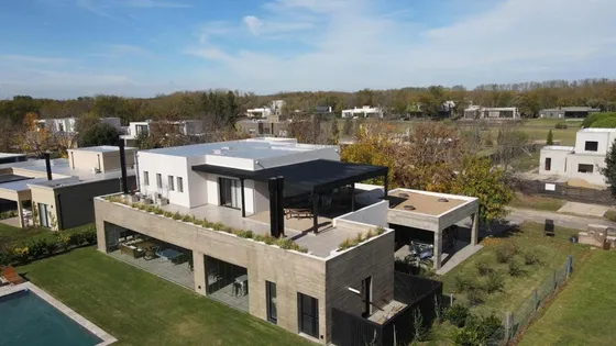 Casa En Venta En Estancias Golf | Vco Propiedades