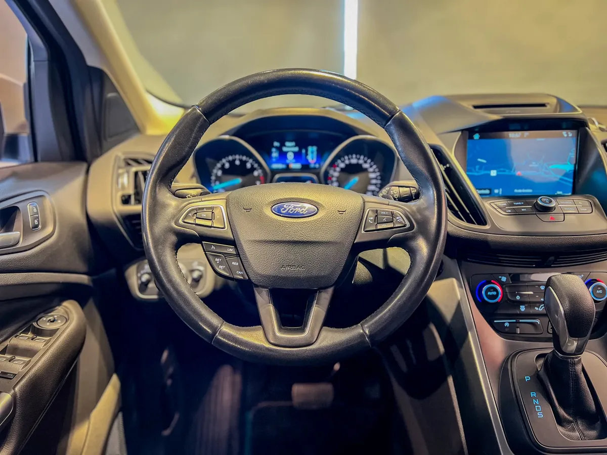 Ford Kuga 2.0 Sel5586037465271705618
