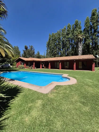 Casa En Venta En El Cruceral Pirque