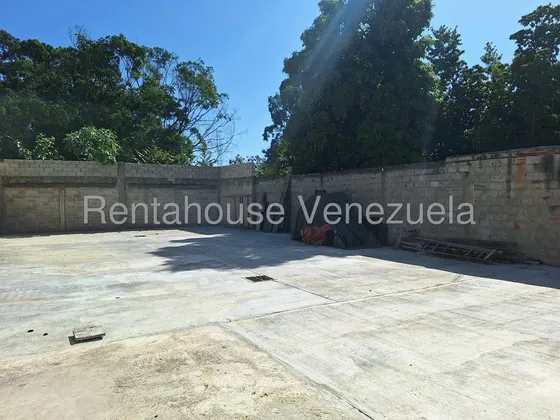 Rent-a-house Alquila Terreno Para Desarrollar Tu Negocio Ideal, Piñonal, Maracay, Estado Aragua, 25-15756 Gf. 