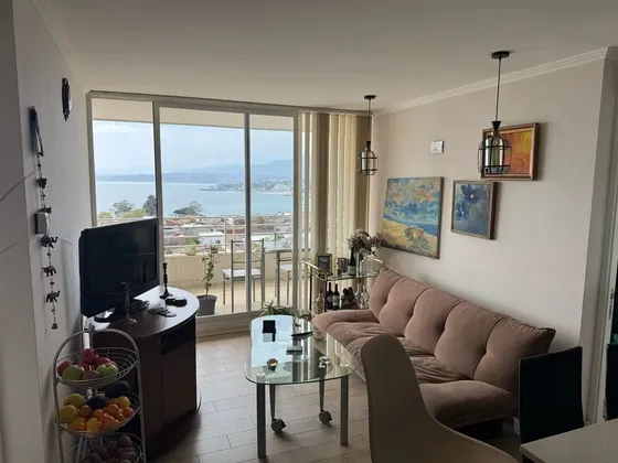 Departamento En Arriendo De 2 Dorm. En Concón