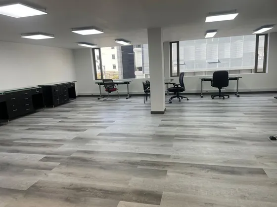 Oficina En Venta En Chico Norte. Cod V1002229