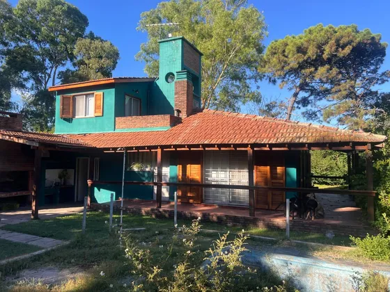Casa Quinta En Venta, 4 Ambientes, En Loma Verde , Escobar, Gba Norte