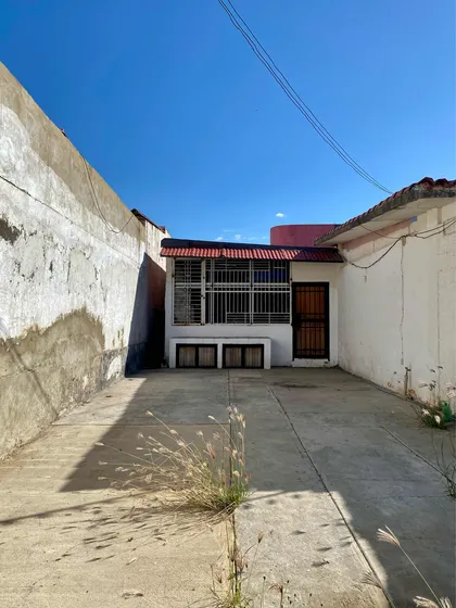 Casa Para Alquiler Comercial