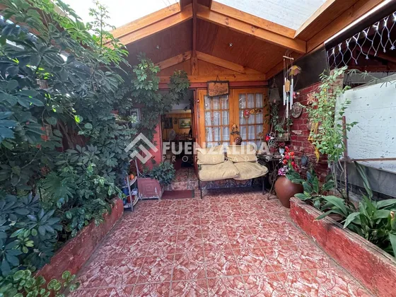 Casa En Venta De 3 Dorm. En Puente Alto