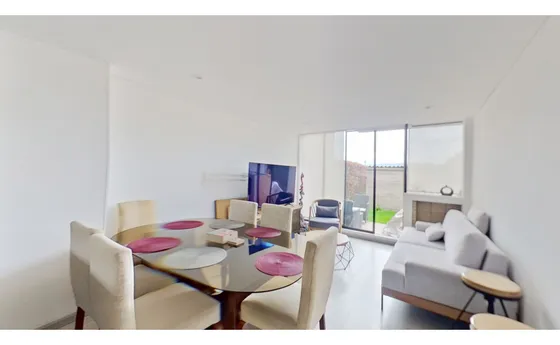 Venta Hermosa Casa De 3 Niveles En Cájica , Carmelo