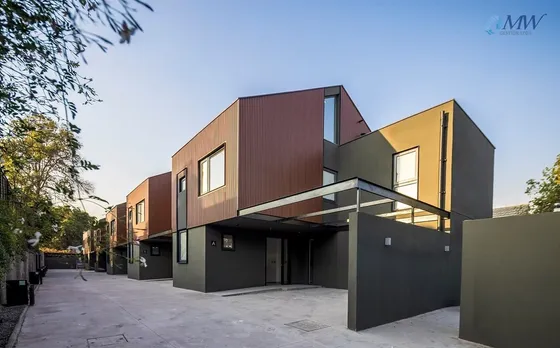 Casa En Venta De 4 Dorm. En La Reina Sin Comisión 