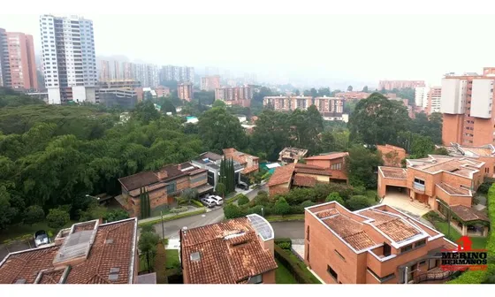 Apartamento En Venta En Loma Del Esmeraldal. Cod V2833