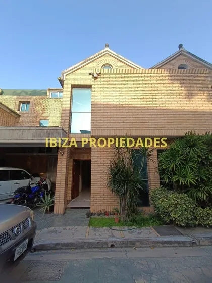 Ibiza Propiedades 001 Vende Townhouse En El Conj. Res. Privado Villas Báltico, Villa Letonia, Barrio Cooperativa I, Maracay, Girardot, Estado Aragua