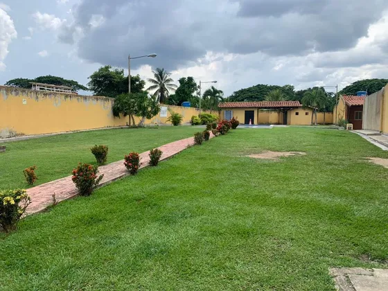 En Venta Casa En Condominio Privado Res. Aguasay. An 