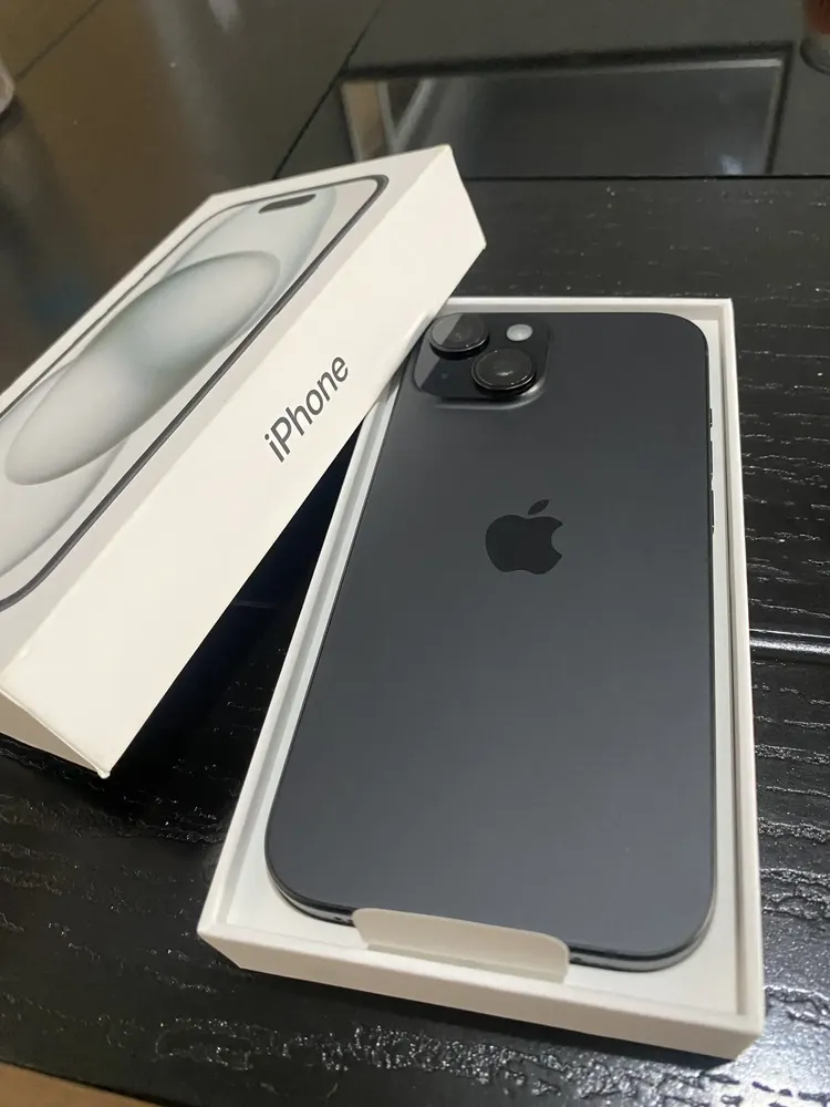 Apple iPhone 15ブラック 本体 128GB Apple iPhone 15 (128 GB) - Preto - Distribuidor Autorizado