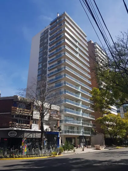 Departamento - La Lucila-vias/libert.