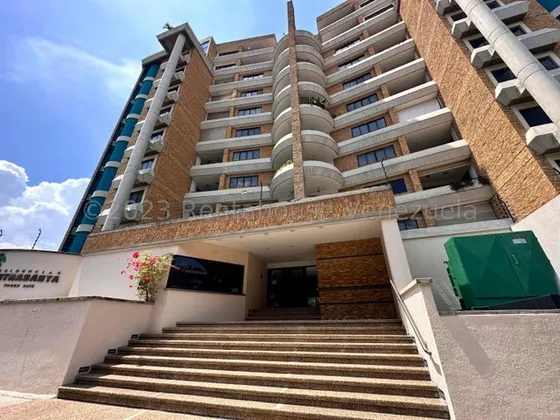 Apartamentos En Venta En El Este De Barquisimeto Con Planta Electrica Y Gimnasio Cod.25-7790 Nd
