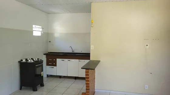 Vende-se Duas Casas Tipo Sobrado