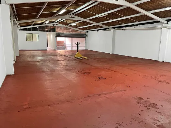 Bodega Con Dos Oficinas  (65676)