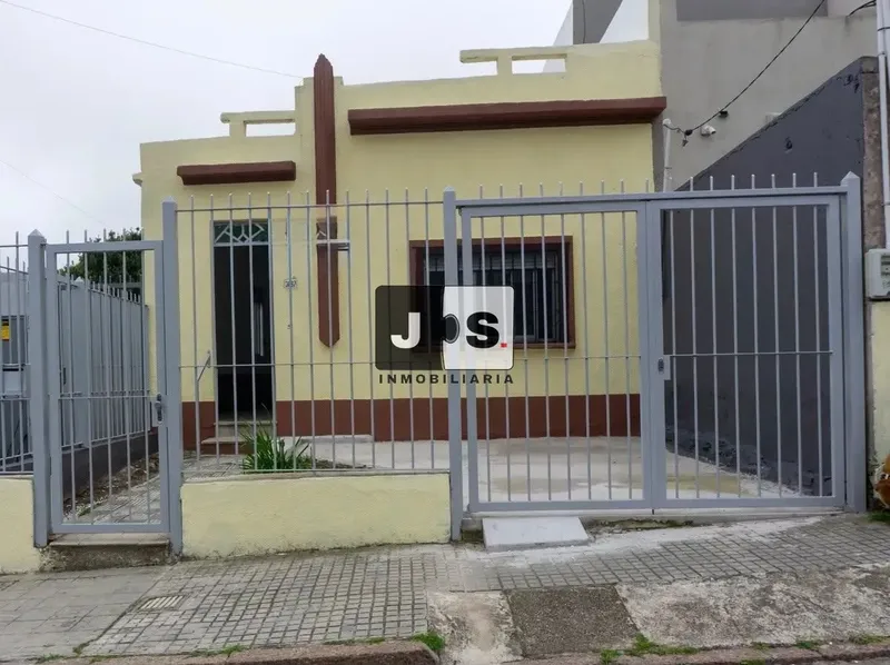 Alquiler Casa Dos Dormitorios Buceo Con Cochera