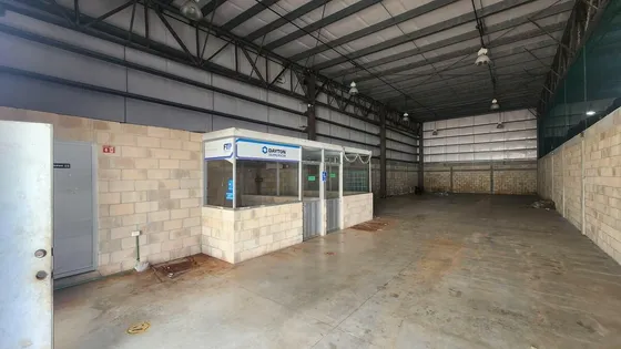 Renta De Bodega 378mts Con Seguridad En Cancun