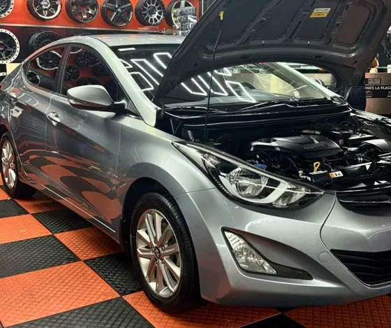 Hyundai Elantra 1.6l