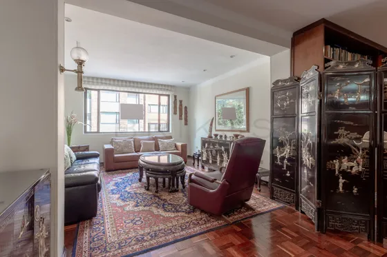 Apartamento En Venta En Los Rosales. Cod V4256