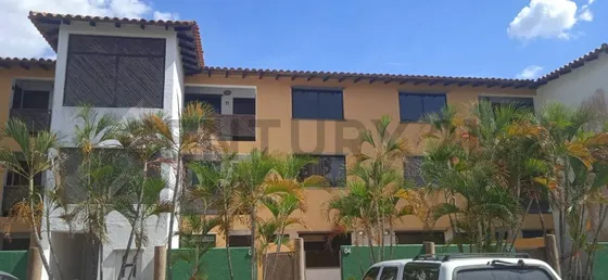 Se Alquila Cómodo Apartamento (tipo Suite).