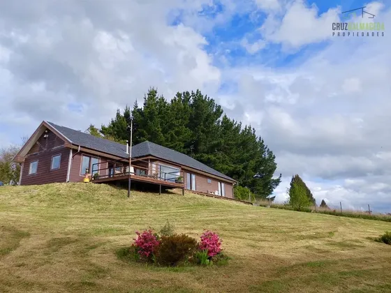 Casa En Venta De 3 Dorm. En Puerto Varas