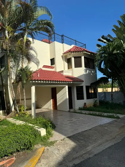 Se Vende Casa 
