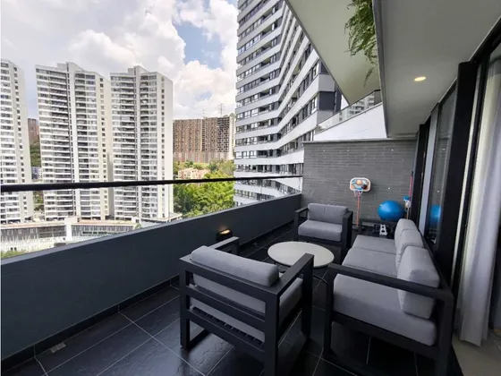 Apartamento Con Terraza En El Poblado Via Las Palmas