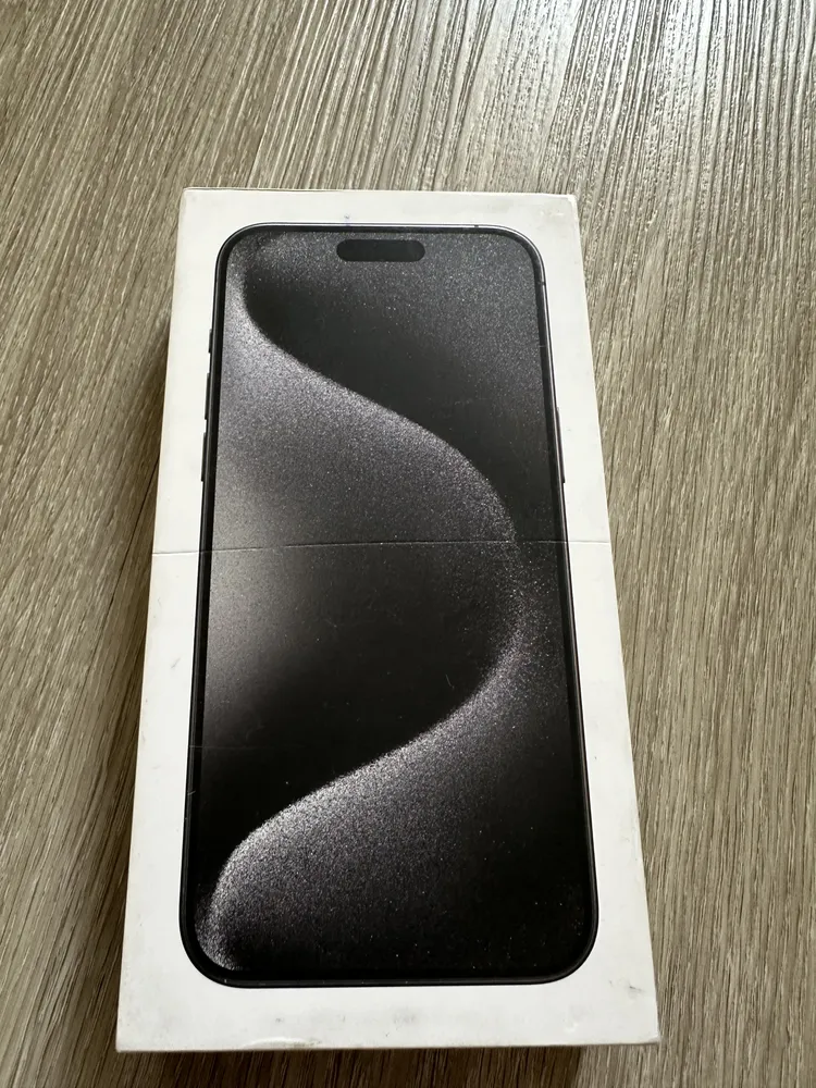 値下げiPhone15Pro MAX １BT Apple iPhone 15 Pro Max (1 TB) - Titânio Azul - Distribuidor