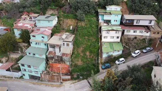 Sitio Con Vista Parcial Al Mar