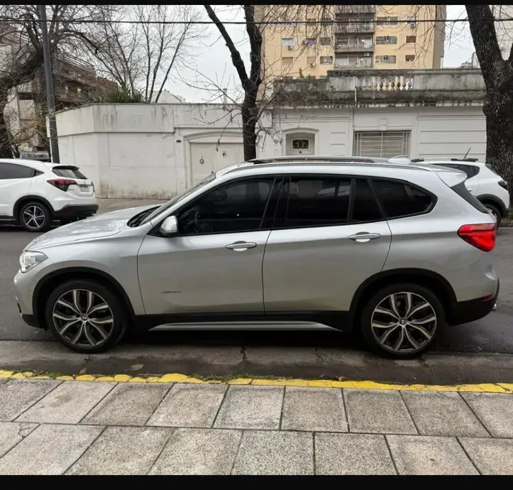 BMW X1 2.0 Xdrive 25i Xline 231cv