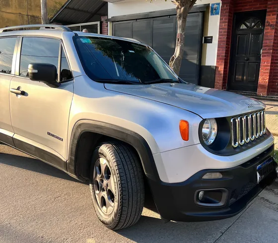 Jeep Renegade 1.8 Sport