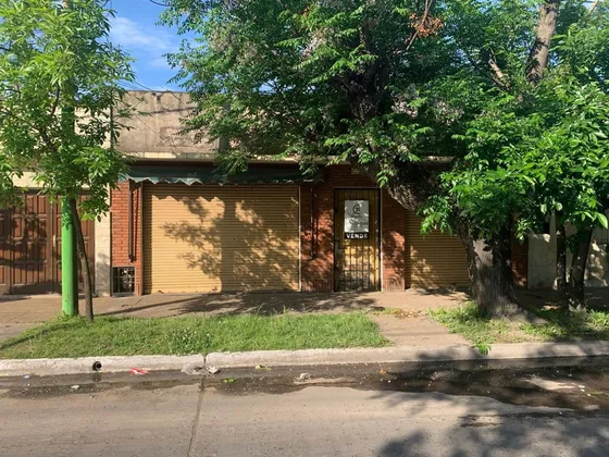 Venta Casa + 2 Locales Jose C. Paz Ideal Inversor.