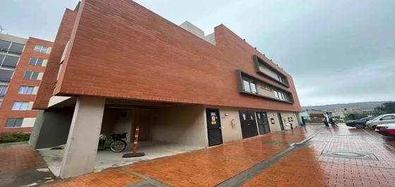 Apartamento En Venta Ubicado En Conjunto Cerrado En Chía (18746).