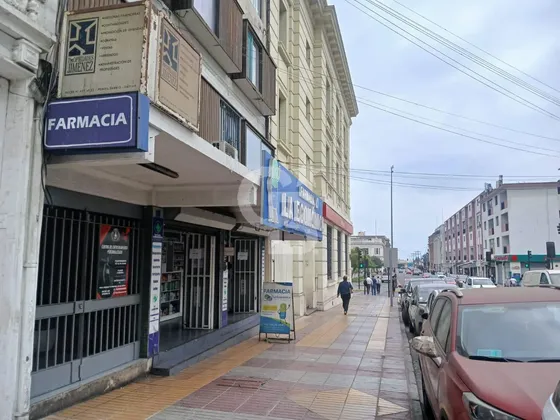 Cómoda Oficina Sector Central