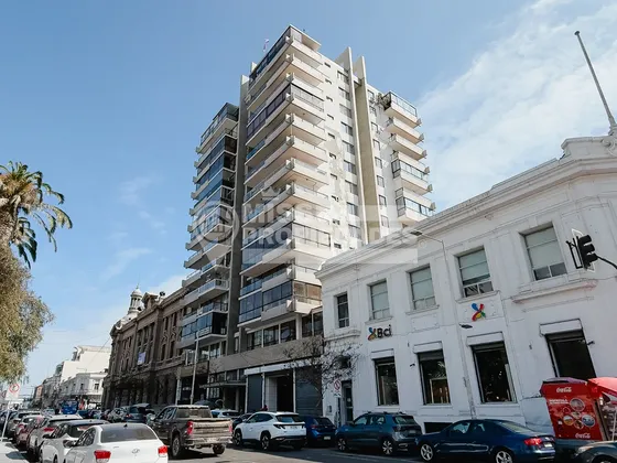 Arrienda Departamento Edificio Centenario, Antofagasta
