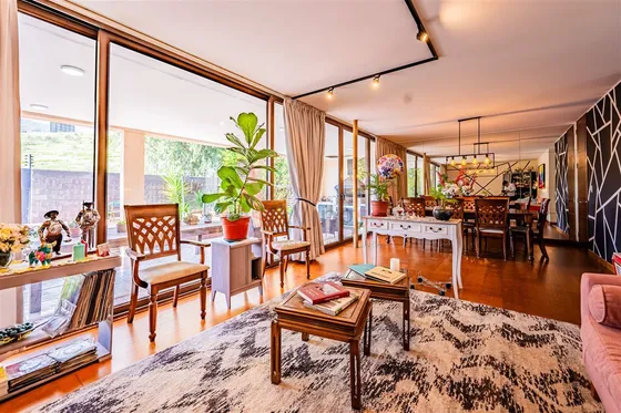 Casa En Venta De 4 Dorm. En Colina