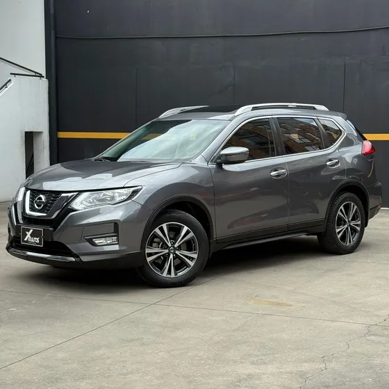 Nissan X-trail 2.5 Advance
