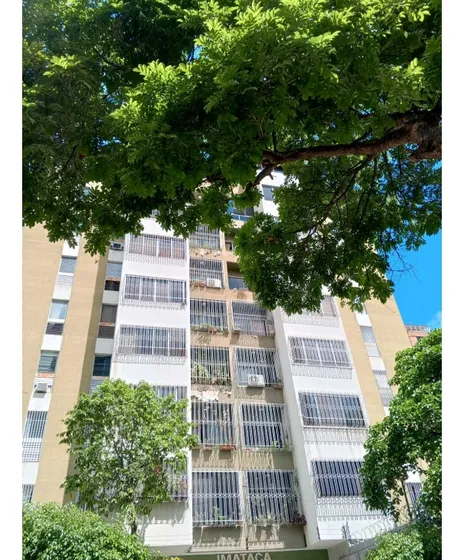 Vendo Apartamento 122m2 La Urbina 1786