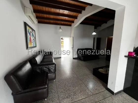 Bella, Fresca, Comoda Y Segura Casa En Venta En Urbanismo Privado En Cabudare - Oportunidad Dorada, No Dejes Pasar Esta Propiedad