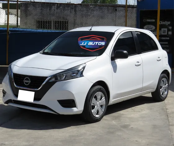 Nissan March 1.6 Sense Mt