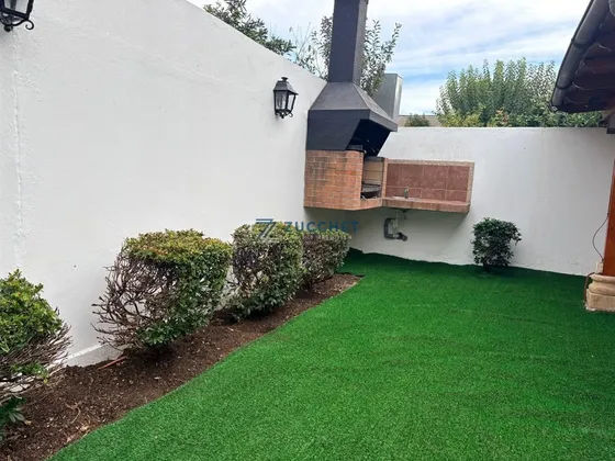 Vende Casa Para Instalarse A Vivir 3 Dor 2 Baño Florida Alta