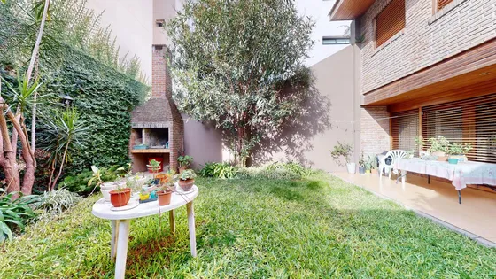 3 E/ 58 Y 59  La Plata - Casa De 4 Dormitorios En Venta