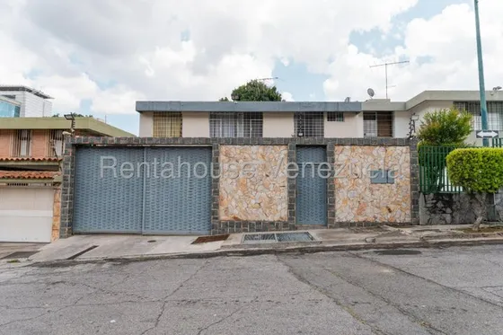 Tg Bonita Casa En Venta En El Marqués, Vista Al Avila, Anexo, Calle Cerrada. 25-22245 Ys 