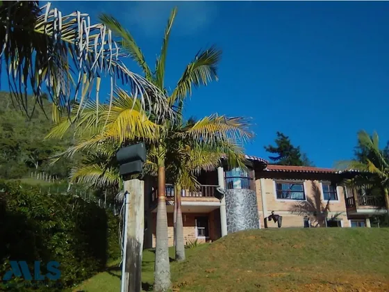 Se Vende Finca En Guarne(mls#244187)